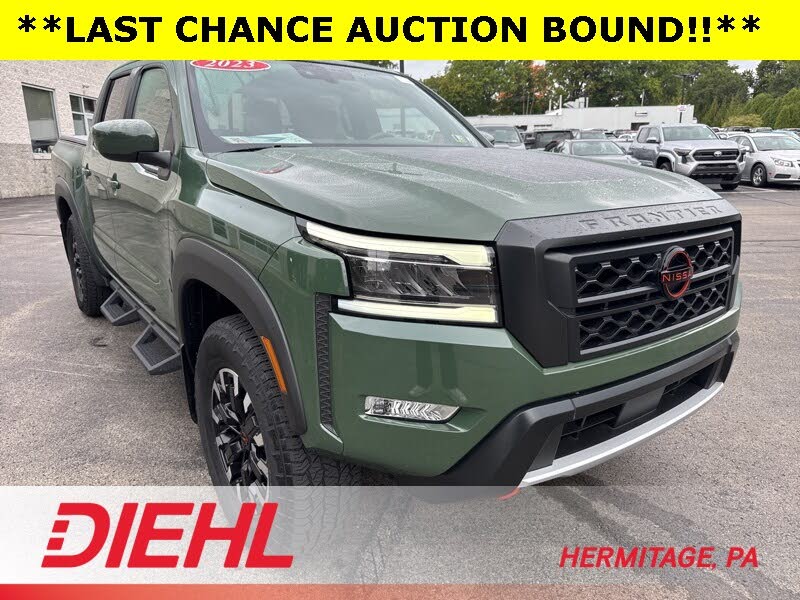 2023 Nissan Frontier PRO-4X Crew Cab 4WD