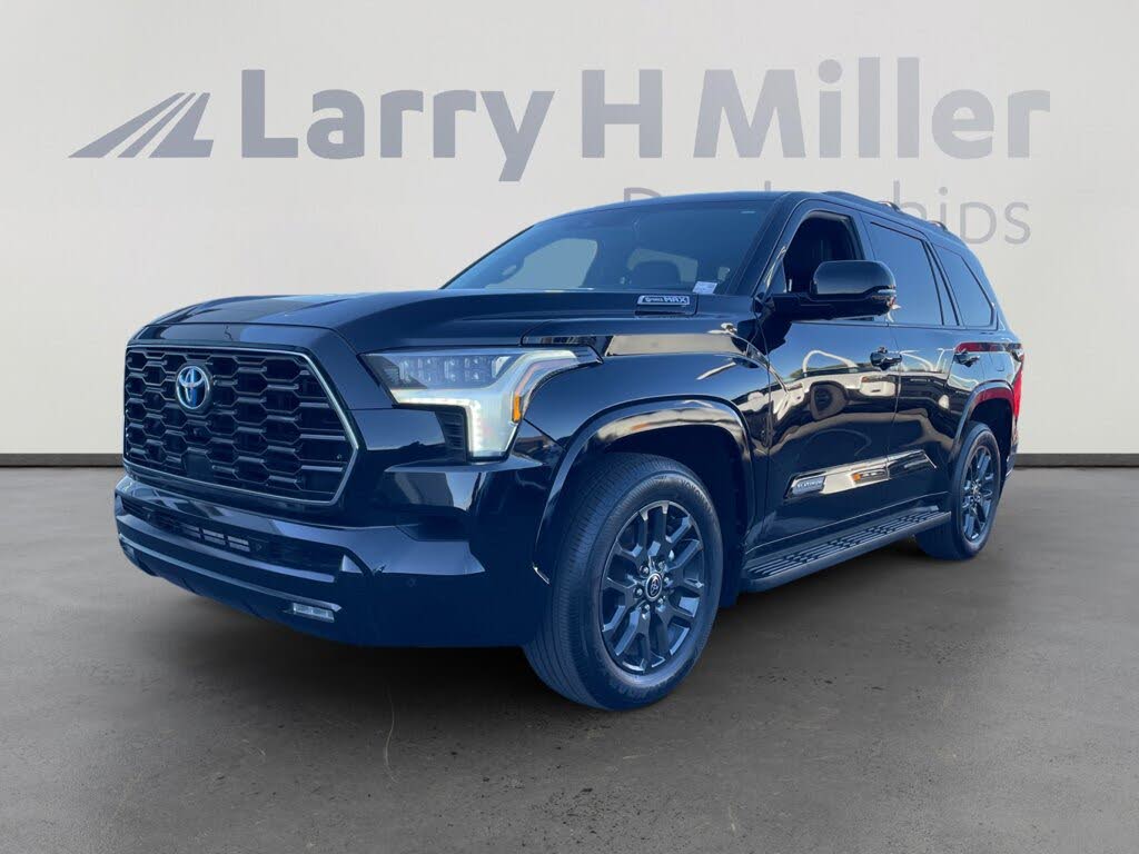 2023 Toyota Sequoia Platinum 4WD