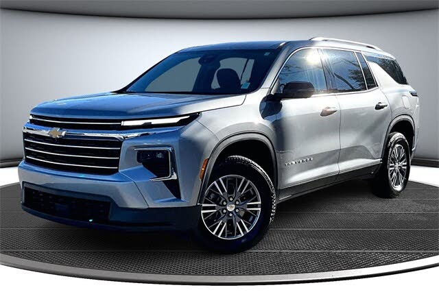2024 Chevrolet Traverse LT FWD