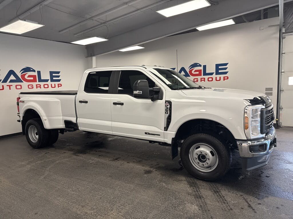 2024 Ford F-350 Super Duty XL Crew Cab LB DRW 4WD