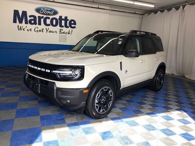 2025 Ford Bronco Sport Outer Banks AWD