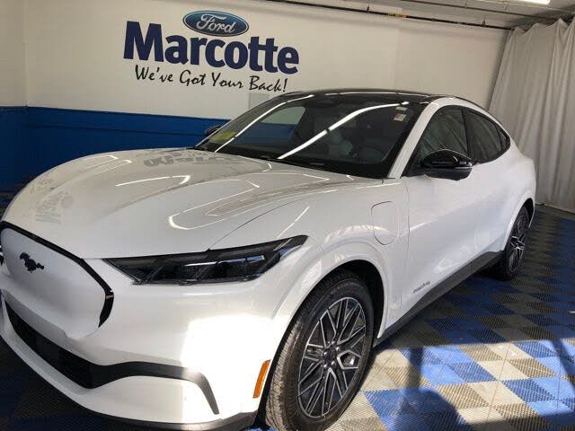 2025 Ford Mustang Mach-E Premium AWD