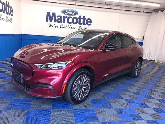 2025 Ford Mustang Mach-E Premium AWD