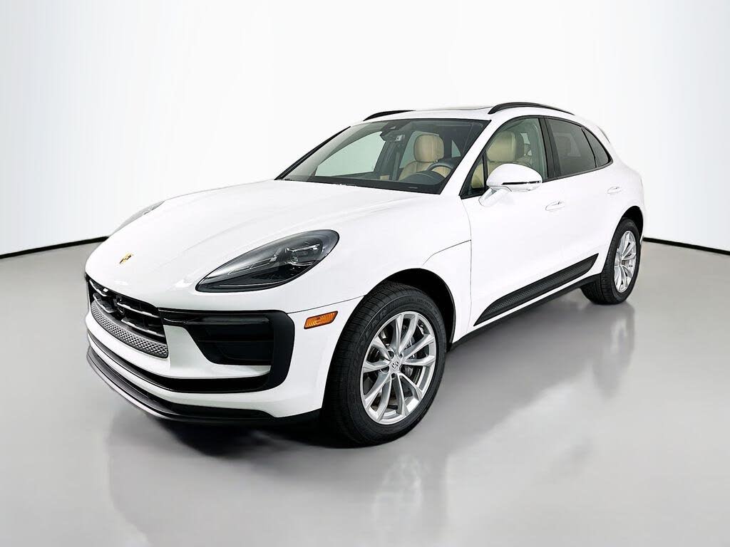 2025 Porsche Macan