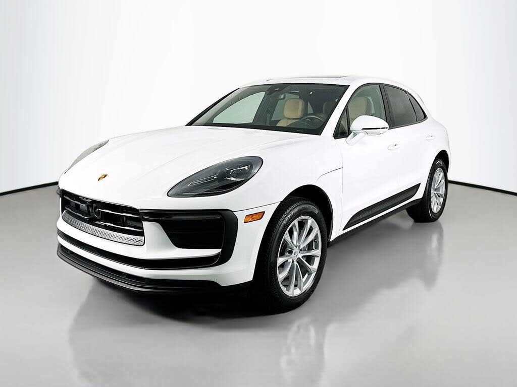 2025 Porsche Macan