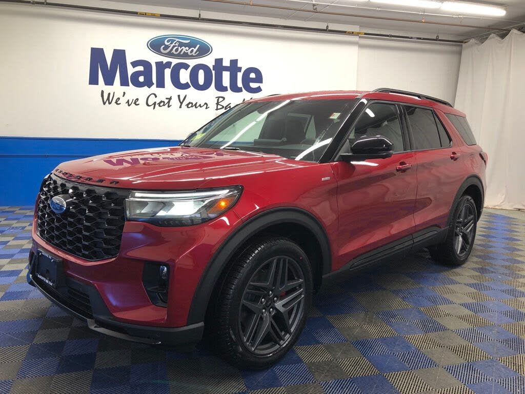 2026 Ford Explorer ST-Line AWD