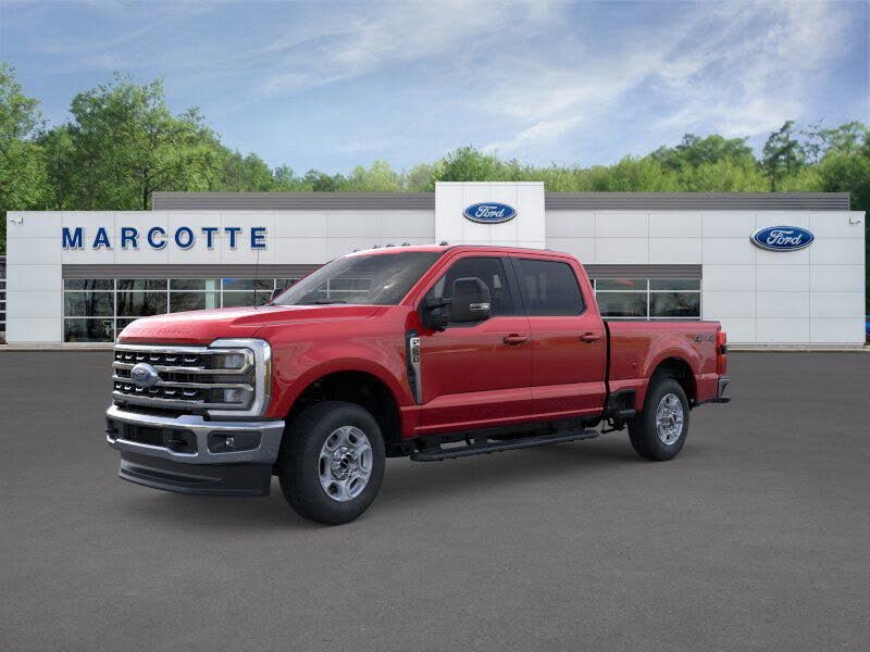 2026 Ford F-250 Super Duty XLT Crew Cab 4WD