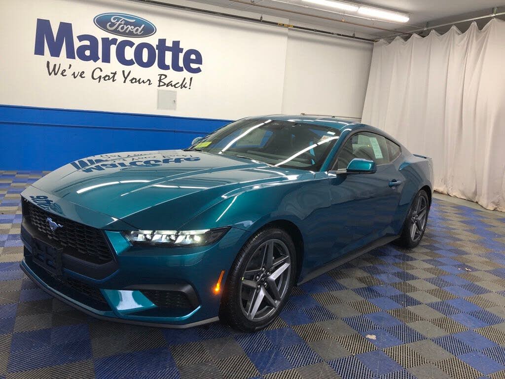 2026 Ford Mustang EcoBoost Premium Fastback RWD