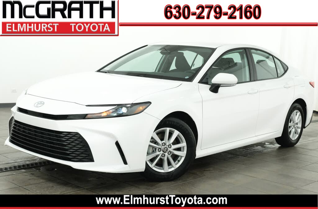 2026 Toyota Camry LE FWD