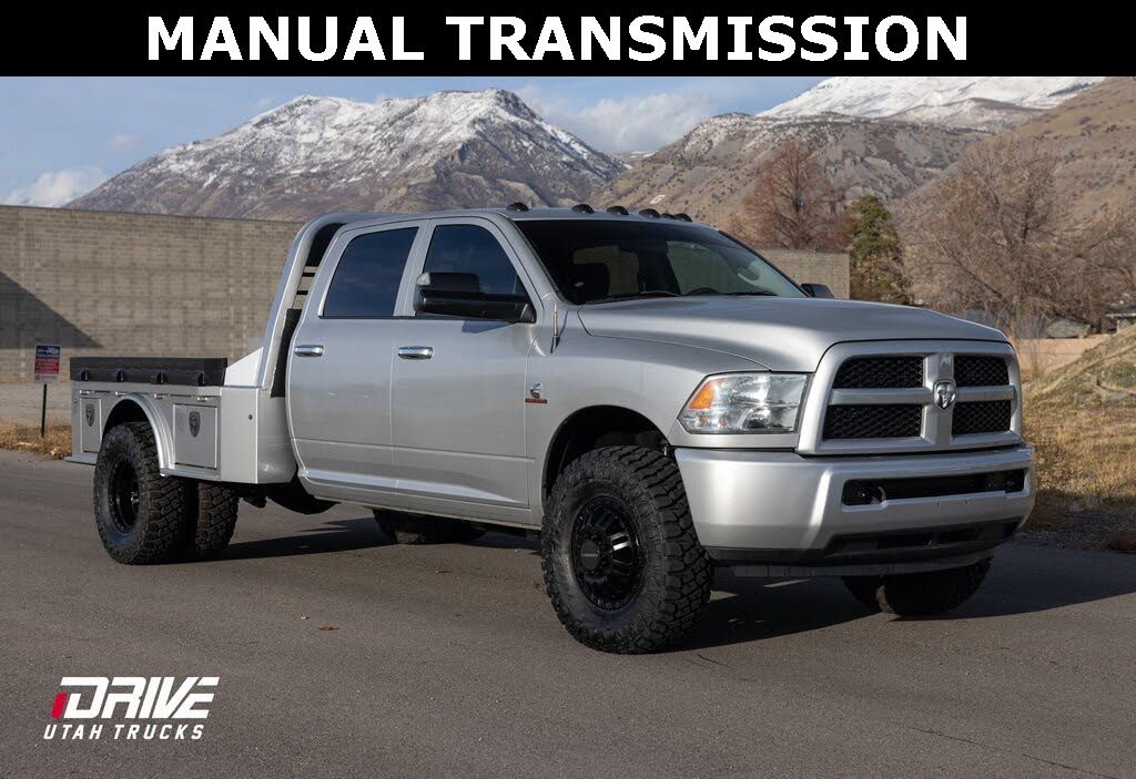 2017 RAM 3500 Tradesman Crew Cab LB DRW 4WD