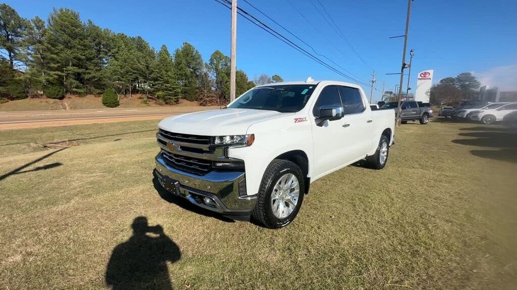 2021 Chevrolet Silverado 1500 LTZ Crew Cab 4WD