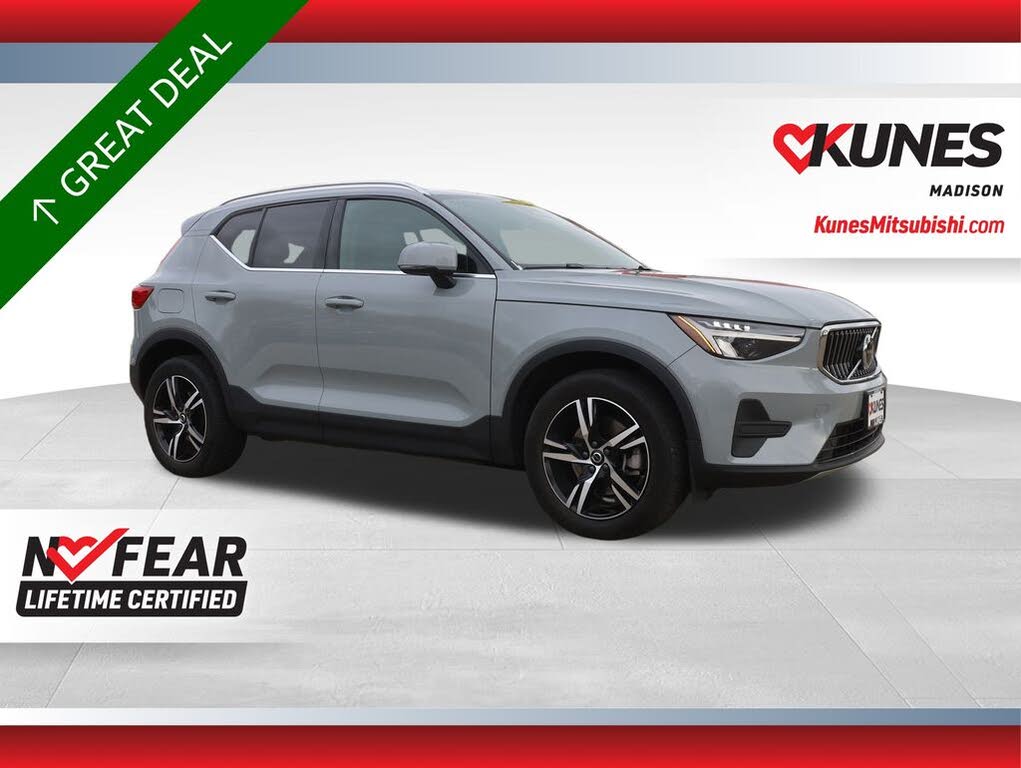 2024 Volvo XC40