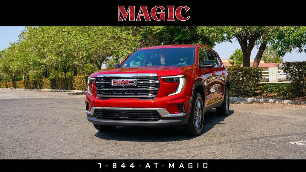 2025 GMC Acadia Elevation FWD