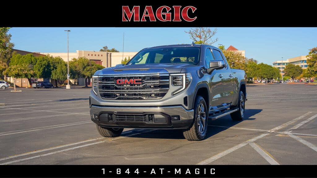 2026 GMC Sierra 1500 SLT Crew Cab 4WD