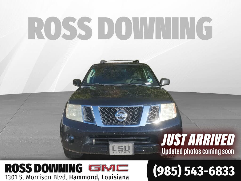 2012 Nissan Pathfinder SV