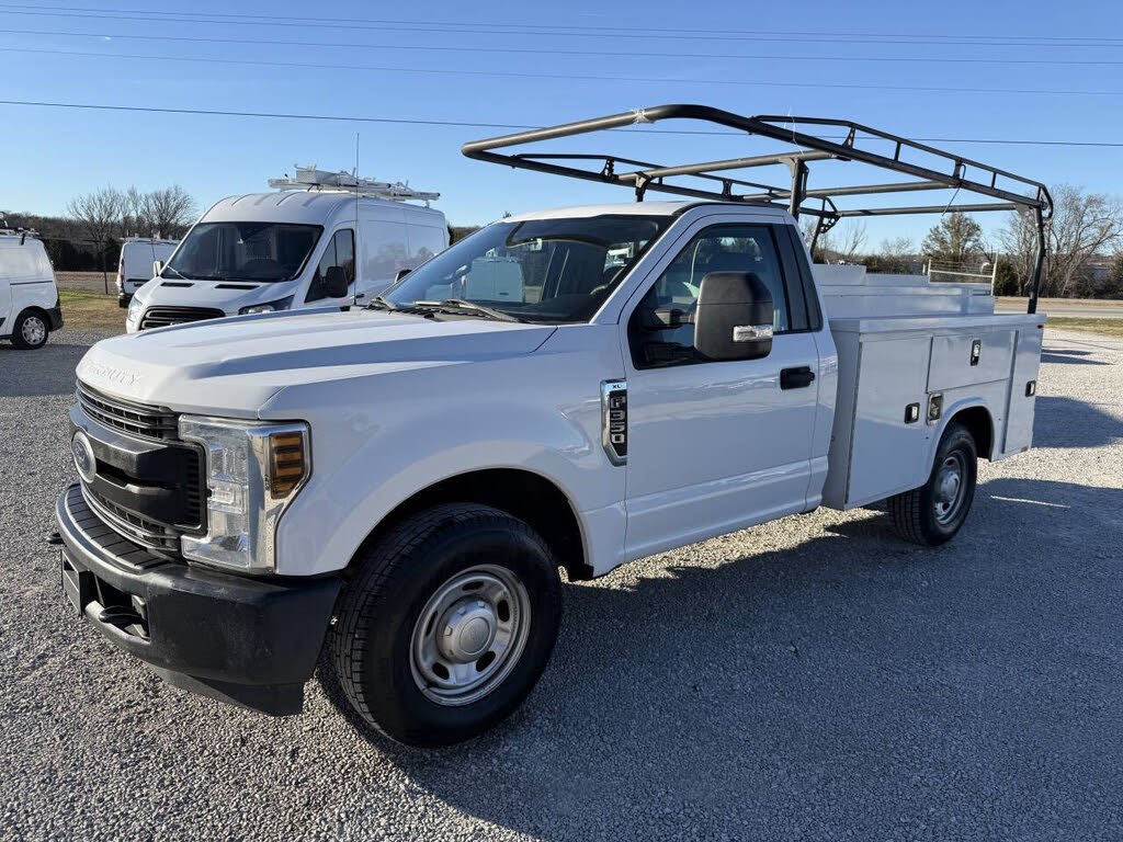 2018 Ford F-350 Super Duty XL LB RWD