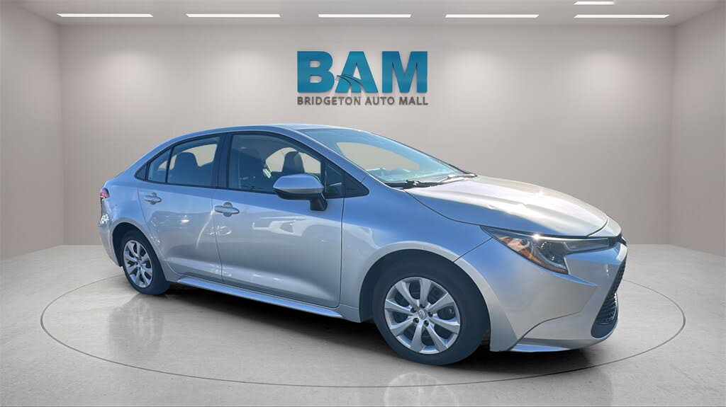 2021 Toyota Corolla LE FWD