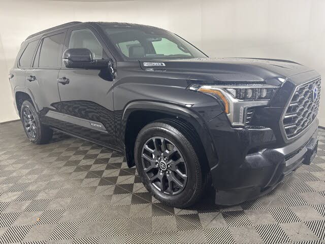 2023 Toyota Sequoia Platinum 4WD