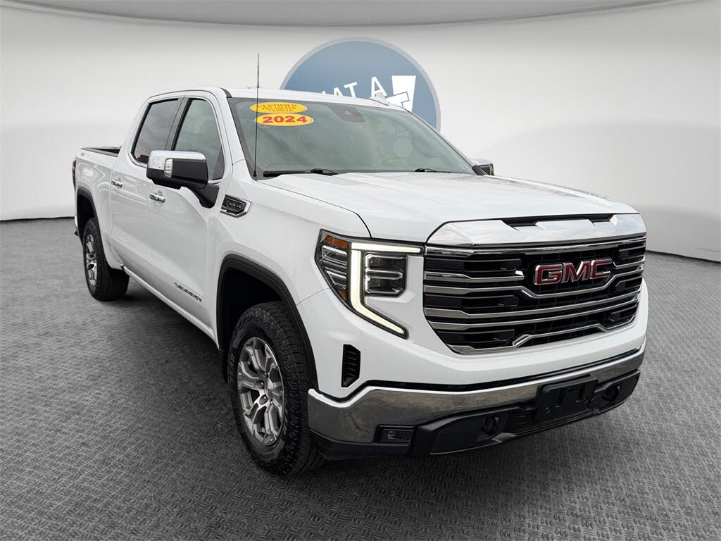 2024 GMC Sierra 1500 SLT Crew Cab 4WD