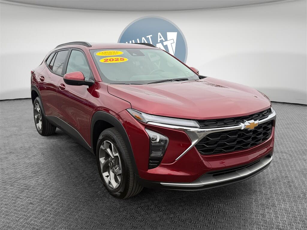 2025 Chevrolet Trax LT FWD