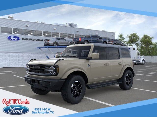 2025 Ford Bronco Outer Banks 4-Door 4WD