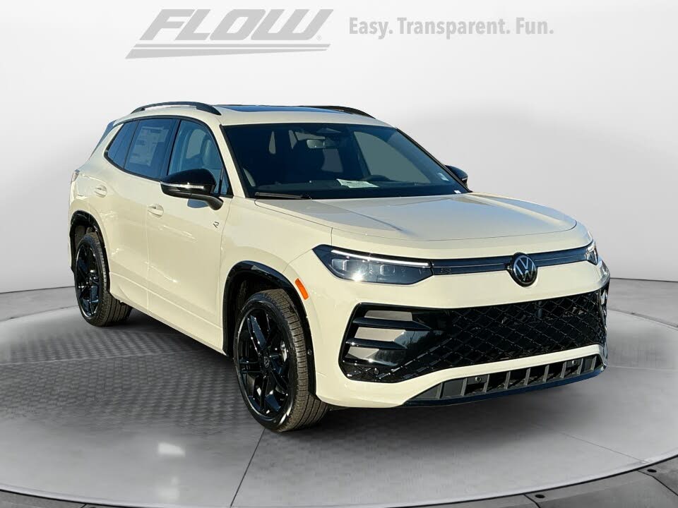 2026 Volkswagen Tiguan SE R-Line Black FWD