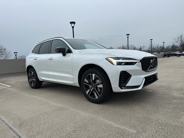 2026 Volvo XC60 B5 Plus AWD