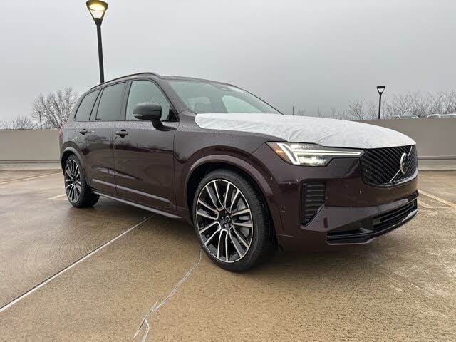 2026 Volvo XC90 B6 Ultra Dark 6-Passenger AWD