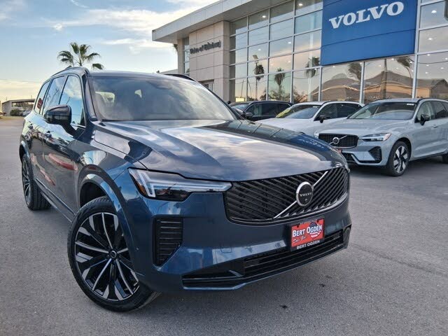 2026 Volvo XC90 B6 Ultra Dark 7-Passenger AWD