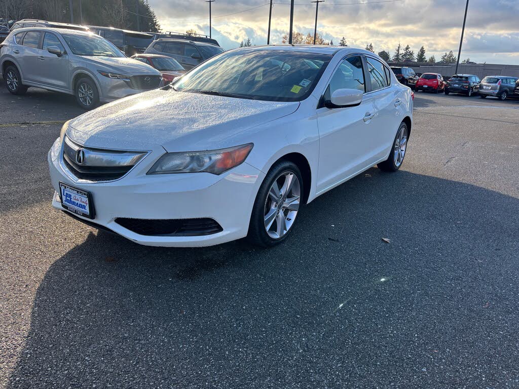 2014 Acura ILX 2.0L FWD