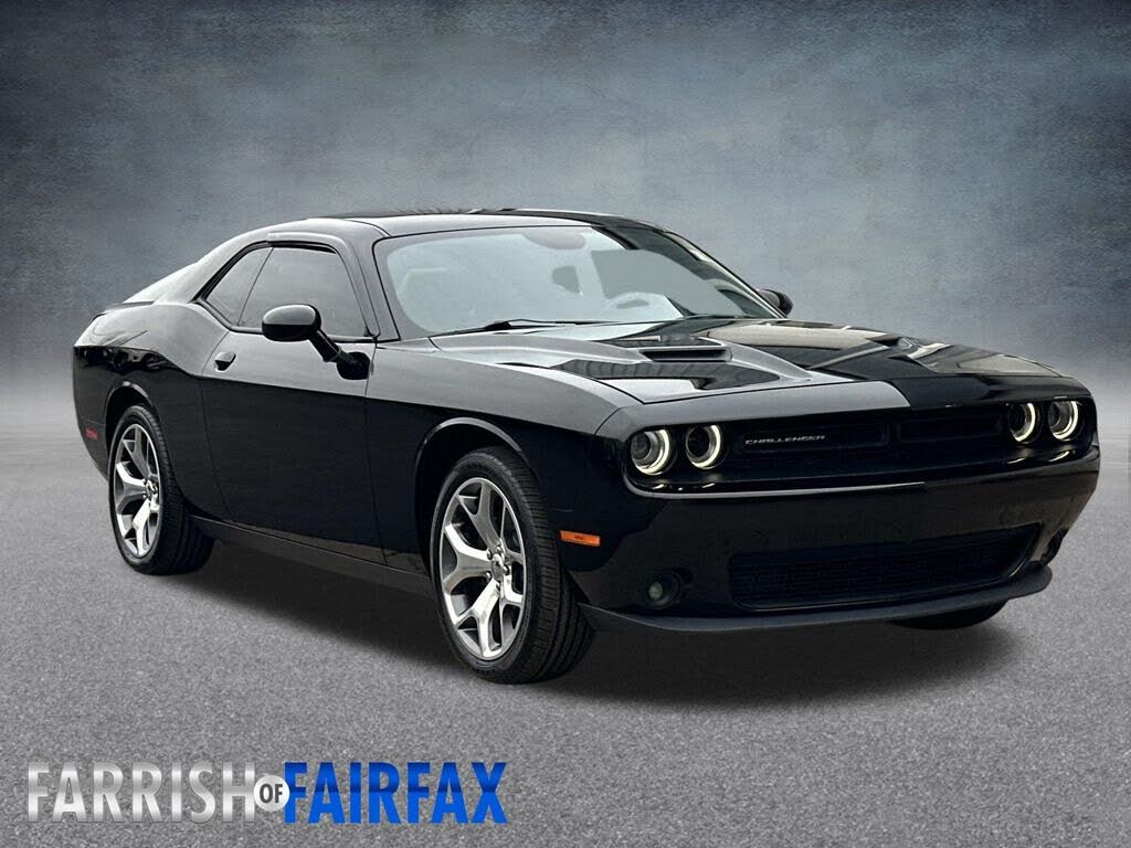 2015 Dodge Challenger SXT Plus RWD