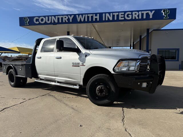 2017 RAM 3500 Big Horn Crew Cab LB DRW 4WD