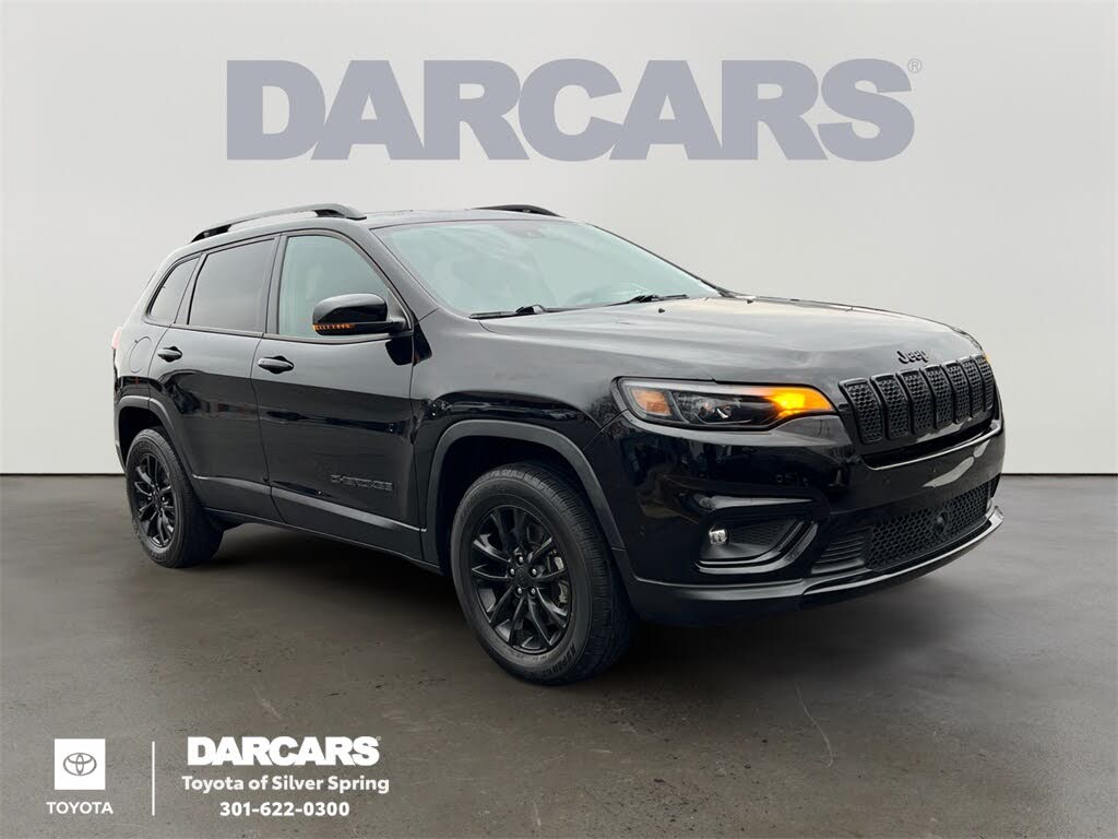 2023 Jeep Cherokee Altitude 4WD