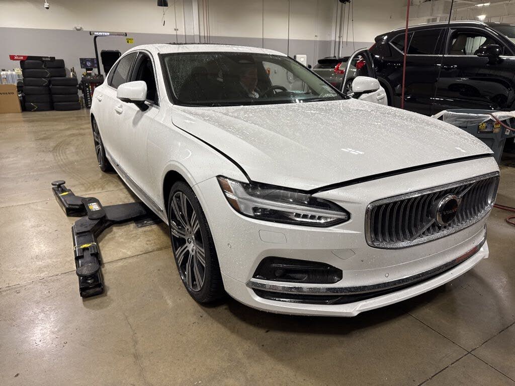 2023 Volvo S90 B6 Ultimate AWD