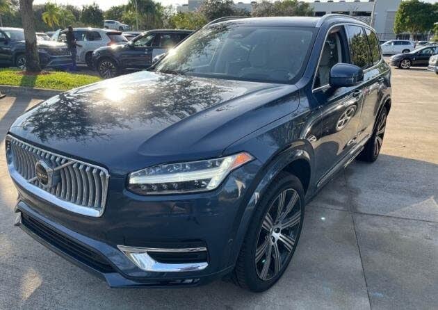 2023 Volvo XC90 B6 Ultimate Bright Theme 7-Passenger AWD