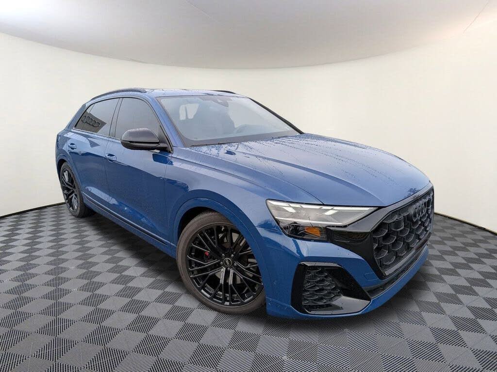2024 Audi SQ8 4.0T quattro Premium Plus