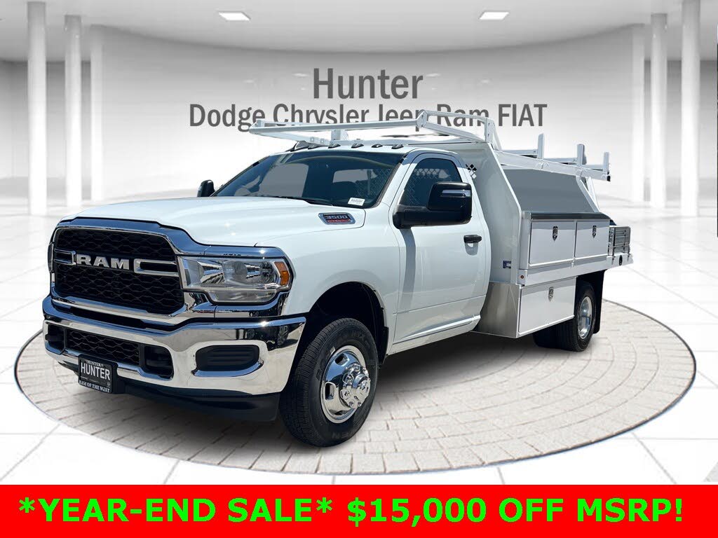 2024 RAM 3500 Chassis Tradesman Regular Cab LB DRW 4WD