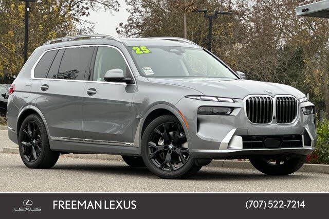 2025 BMW X7 xDrive40i AWD