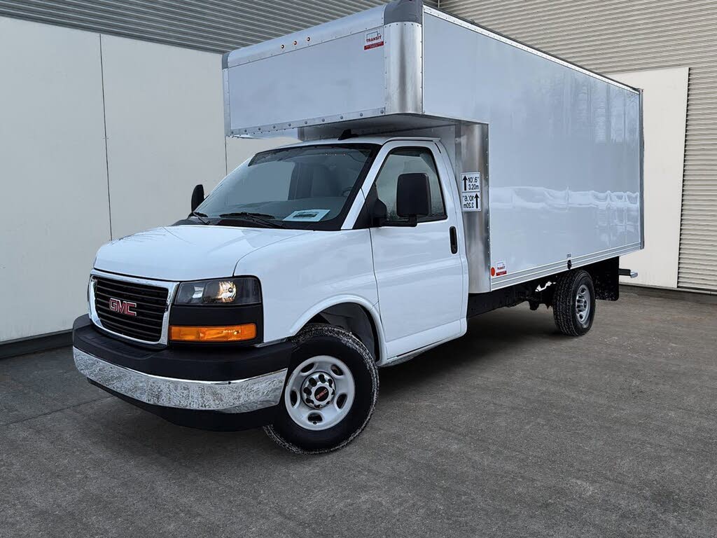 2025 GMC Savana Chassis 3500 159 Cutaway RWD