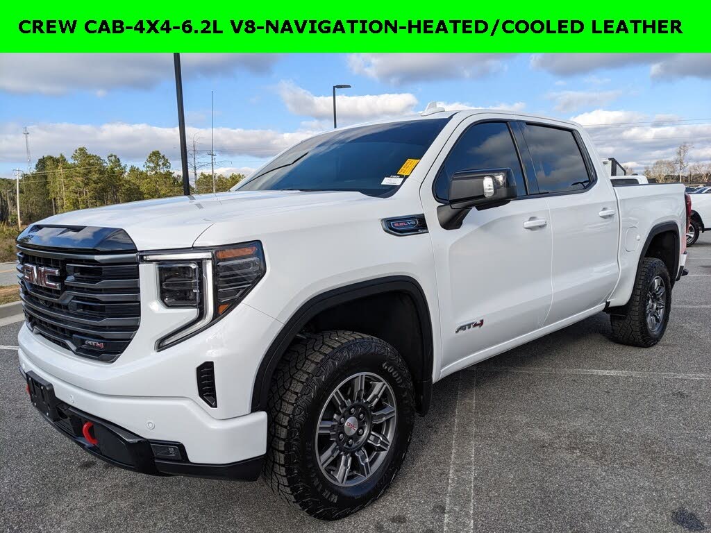2025 GMC Sierra 1500 AT4 Crew Cab 4WD