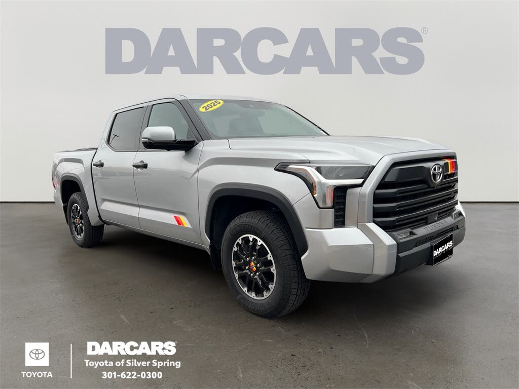 2025 Toyota Tundra SR5 CrewMax Cab 4WD