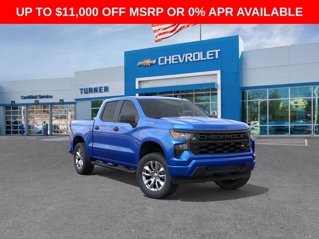 2026 Chevrolet Silverado 1500 Custom Crew Cab 4WD