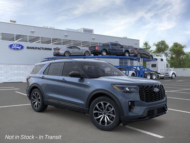 2026 Ford Explorer ST-Line AWD