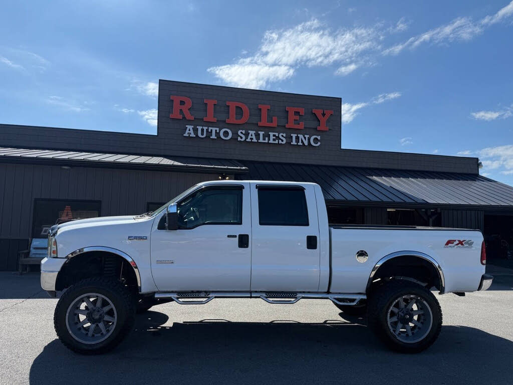 2007 Ford F-250 Super Duty Lariat Crew Cab 4WD