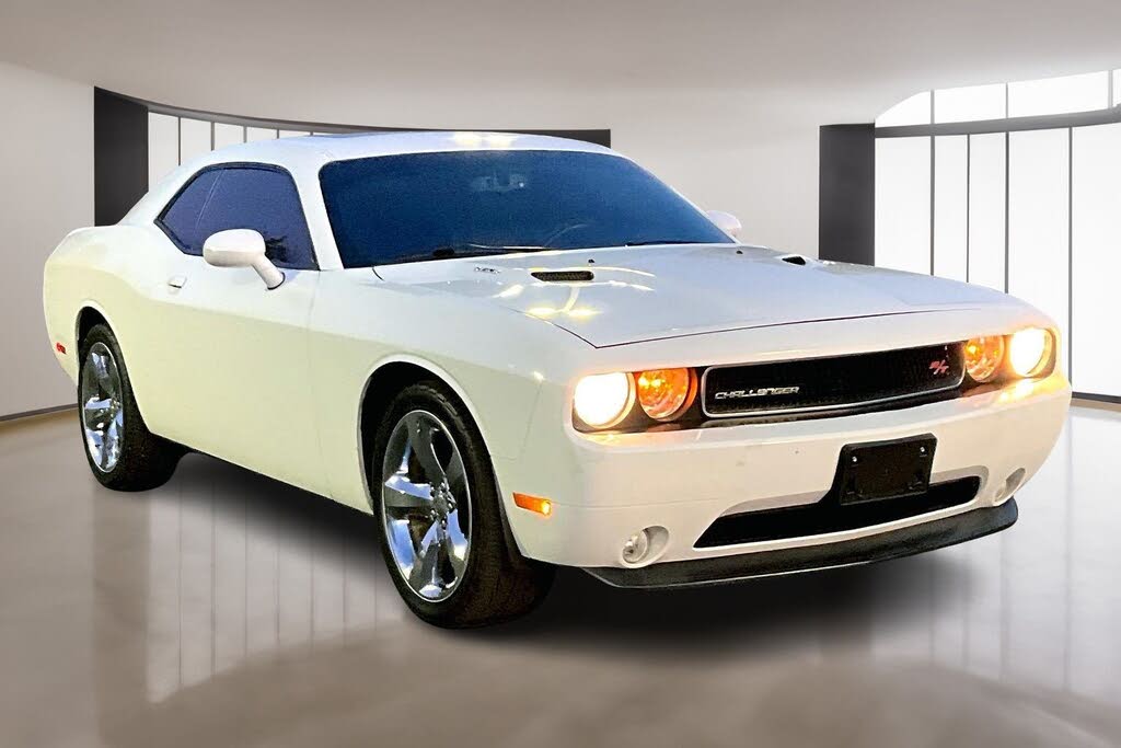 2013 Dodge Challenger R/T RWD
