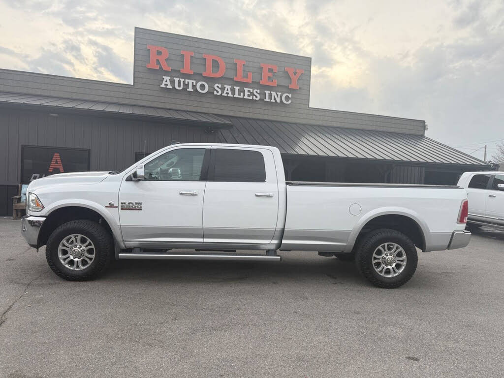 2015 RAM 2500 Laramie Crew Cab LB 4WD