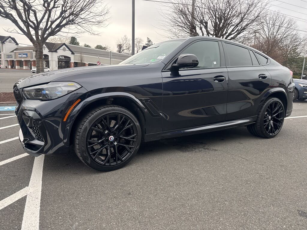 2022 BMW X6 M AWD