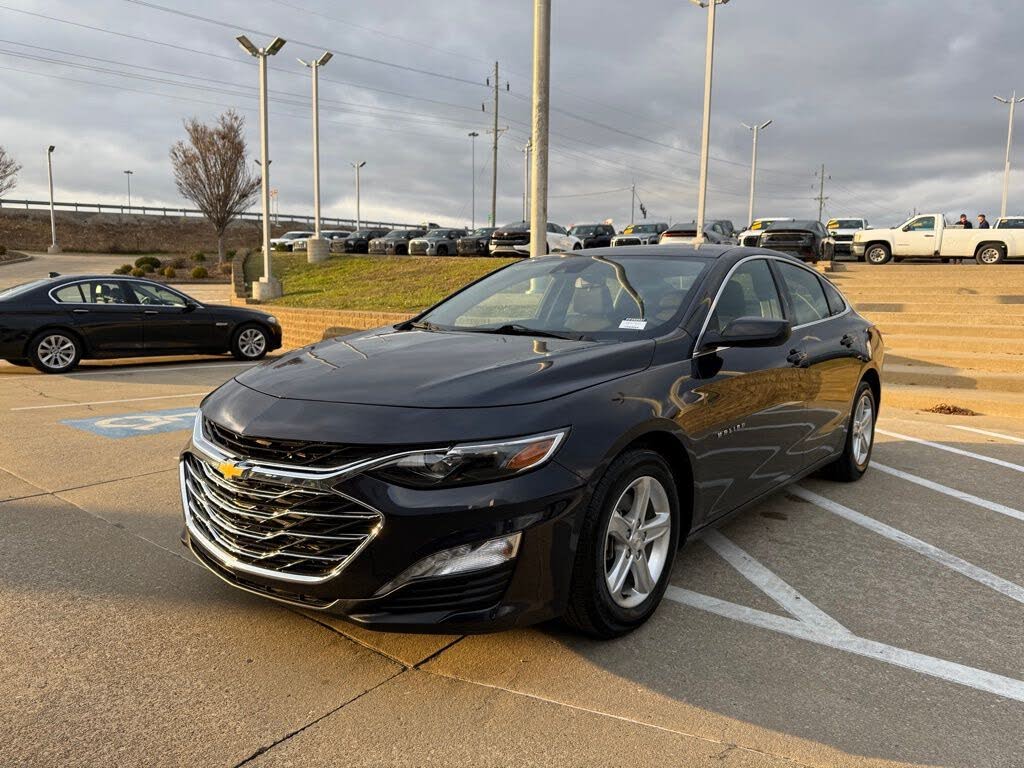 2023 Chevrolet Malibu LT with 1LT FWD