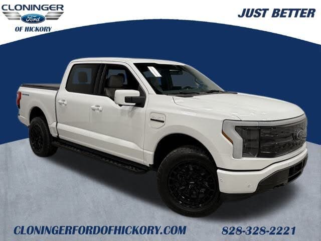 2023 Ford F-150 Lightning Platinum SuperCrew AWD