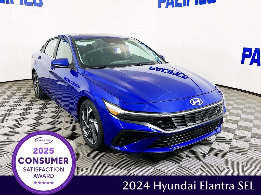 2024 Hyundai Elantra SEL FWD